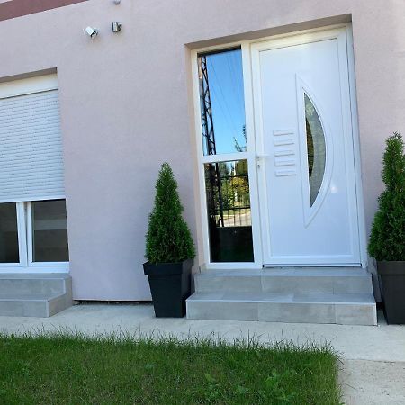 Apartman Spring Sombor Exterior foto